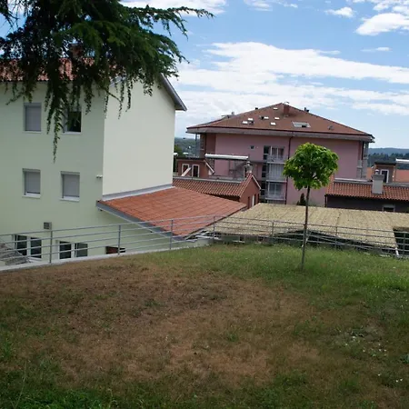 Pocitniski Dom / Portorose