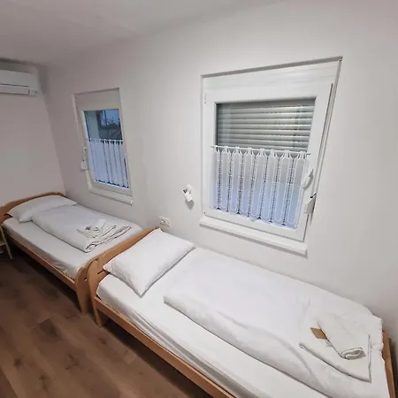 Pocitniski Dom / 4* Portorož