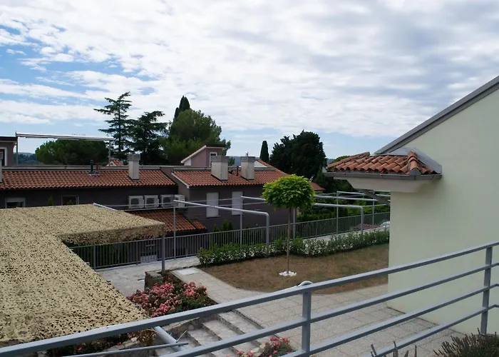 Pocitniski Dom / Portoroz