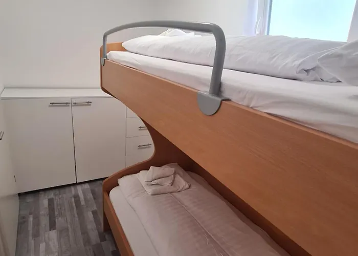 Pocitniski Dom / Oda ve Kahvaltı