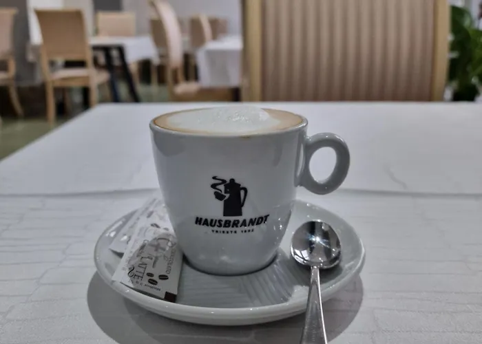 Pocitniski Dom / Oda ve Kahvaltı 4*